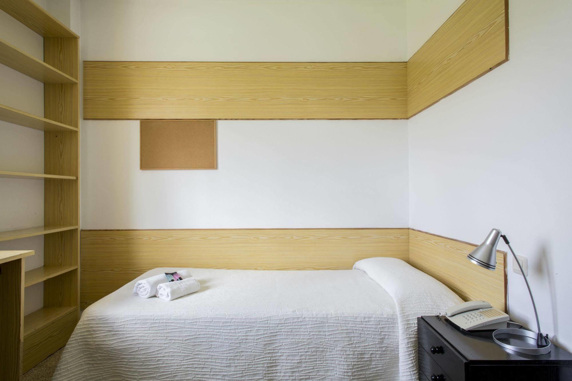 Residencia Universitaria Resa Siglo XXI Culleredo Dış mekan fotoğraf
